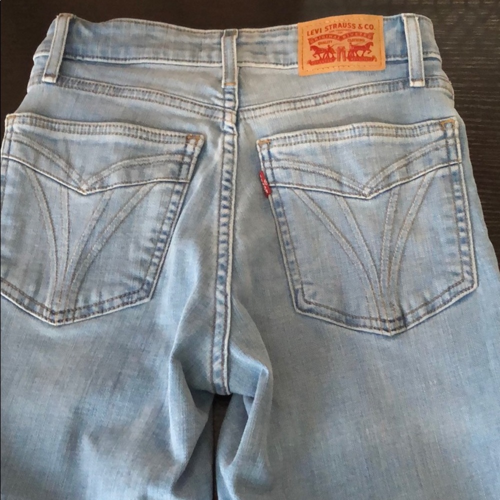 Semi brand new Levi’s jeans
